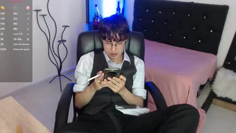 Snapshot of jeam_hot chatting on September 15, 9:26 pm jeam_hot online show from September 15, 9:26 pm