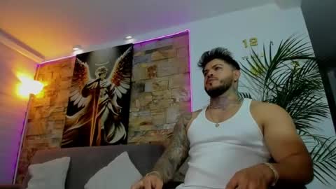 Jean  axelcrow       Modelo Independiente online show from July 3, 4:41 am