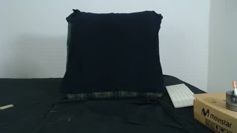 Snapshot of jeancarloscum chatting on January 7, 2:20 am Jean Carlos online show from January 7, 2:20 am