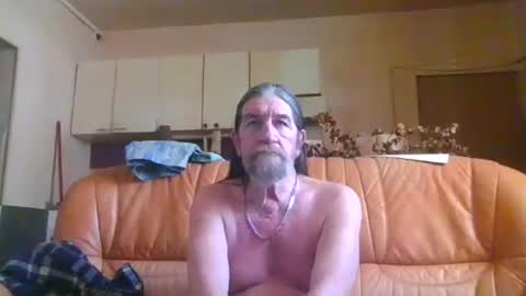 jeanclaude1959 online show from July 18, 10:08 am