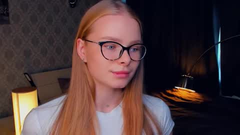 Jenny online show from October 10, 7:18 am