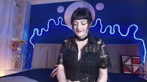 Jean online show from March 25, 7:42 pm