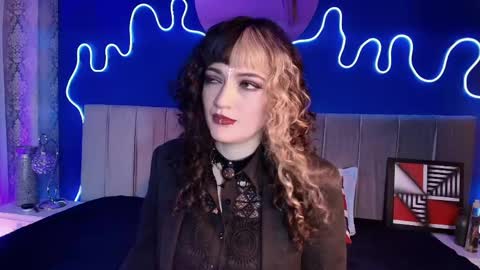 Jean online show from May 28, 7:44 pm