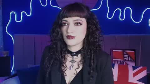Snapshot of jeannesabatier chatting on July 10, 7:38 pm Jean online show from July 10, 7:38 pm