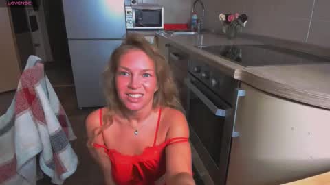 Jeanne online show from November 14, 2:54 am