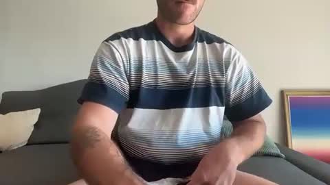 Snapshot of jeannojeanne13 chatting on October 10, 12:37 pm jeannojeanne13 online show from October 10, 12:37 pm