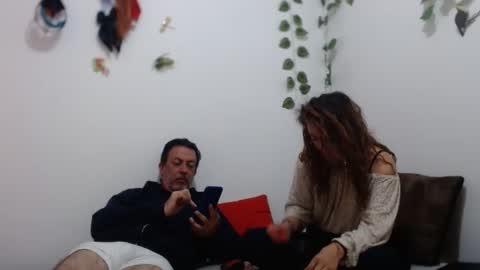 jeans_and_emma online show from March 6, 12:21 am