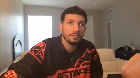 Snapshot of jeanwhitebianco chatting on October 28, 4:31 pm jeanwhitebianco online show from October 28, 4:31 pm