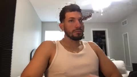 jeanwhitebianco online show from November 23, 3:56 pm