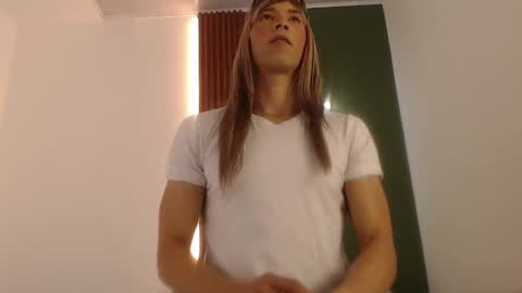 Snapshot of jeanys_sneider chatting on January 27, 9:55 pm Jeays online show from January 27, 9:55 pm