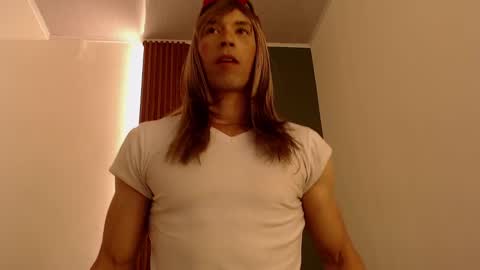 Snapshot of jeanys_sneider chatting on February 1, 1:44 am Jeays online show from February 1, 1:44 am