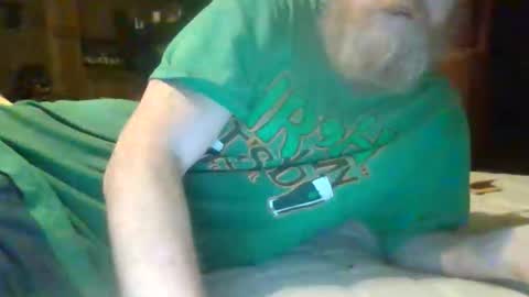 jearnold44 online show from February 26, 2:54 am