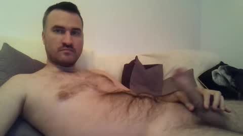 Snapshot of jebeni18 chatting on October 21, 7:58 pm somefucker6666 online show from October 21, 7:58 pm