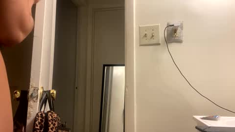 jeddahdolly online show from February 14, 3:54 am