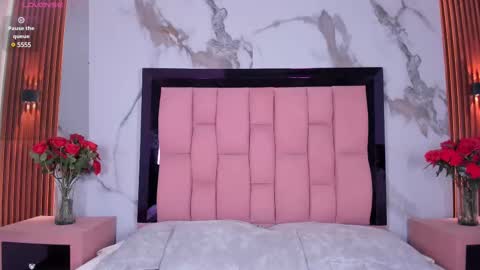 Jeen Taylor online show from March 7, 7:27 pm