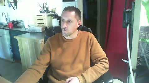 Snapshot of jef74700 chatting on December 21, 1:32 pm Jrme online show from December 21, 1:32 pm
