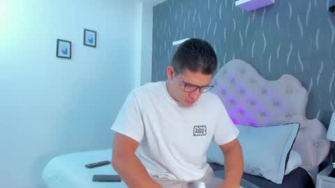 Jeff online show from February 5, 9:46 am