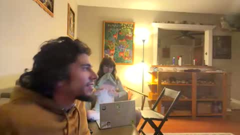 Snapshot of jeffrito0707 chatting on February 25, 3:49 am jeffrito0707 online show from February 25, 3:49 am