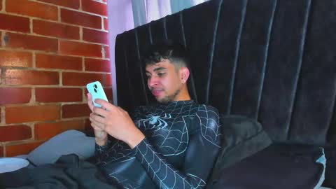 jei online show from November 28, 1:58 pm