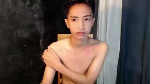 JELicious online show from December 17, 12:11 pm