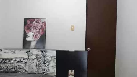 Snapshot of jelayasianxx chatting on March 5, 11:49 pm Lexie online show from March 5, 11:49 pm