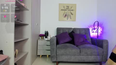 Snapshot of jelena_noura23 chatting on January 30, 3:19 pm Jelen online show from January 30, 3:19 pm