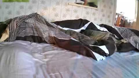 Snapshot of jellykulli chatting on February 28, 8:37 am jellykulli online show from February 28, 8:37 am