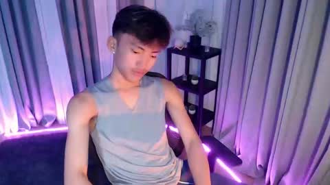 jemart_urnaughtboy online show from May 29, 5:00 pm