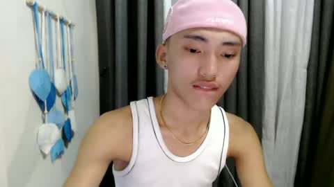 Snapshot of jemart_urnaughtboy chatting on June 28, 2:23 pm jemart_urnaughtboy online show from June 28, 2:23 pm