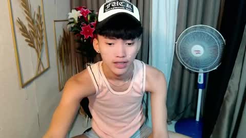 Snapshot of jemart_urnaughtboy chatting on July 11, 3:15 pm jemart_urnaughtboy online show from July 11, 3:15 pm