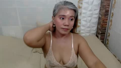 Jem online show from July 8, 10:03 pm