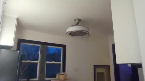 Snapshot of jen4funandspice chatting on April 10, 1:11 am jen4funandspice online show from April 10, 1:11 am