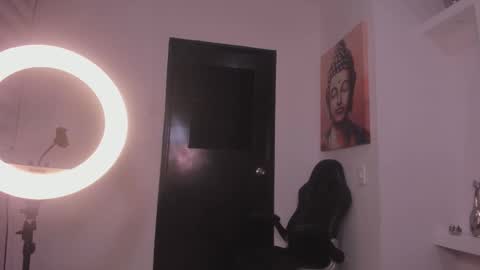 JEENA  online show from December 18, 12:44 pm