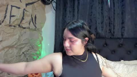 jeniferpowell_nm online show from October 31, 11:22 am