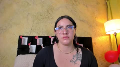 jeniferpowell_nm online show from February 19, 6:59 pm