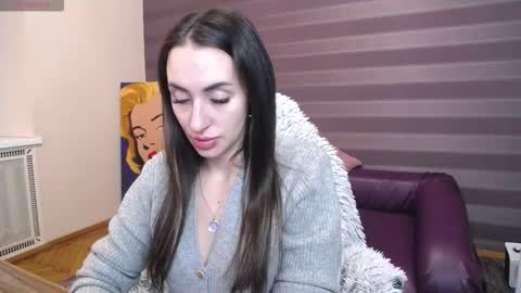 Kira online show from February 19, 9:05 am