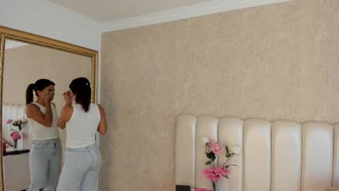 Samanta online show from December 18, 7:09 pm