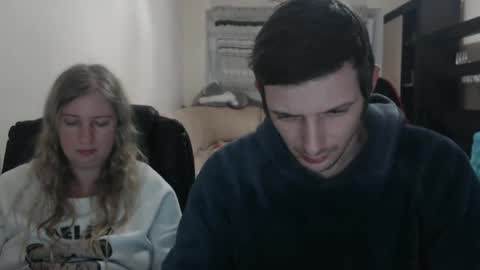 Snapshot of jenisandpeter chatting on March 8, 4:17 pm JenisAndPeter online show from March 8, 4:17 pm