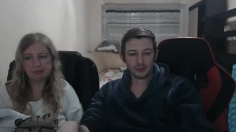 Snapshot of jenisandpeter chatting on March 8, 7:20 pm JenisAndPeter online show from March 8, 7:20 pm