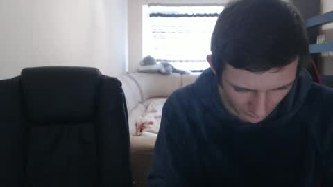 Snapshot of jenisandpeter chatting on March 11, 10:18 am JenisAndPeter online show from March 11, 10:18 am