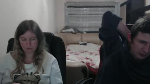 Snapshot of jenisandpeter chatting on March 11, 9:04 pm JenisAndPeter online show from March 11, 9:04 pm