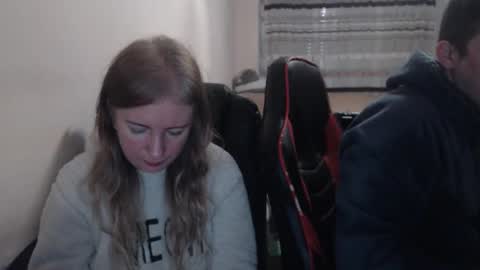 Snapshot of jenisandpeter chatting on November 11, 4:34 am JenisAndPeter online show from November 11, 4:34 am