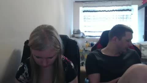 JenisAndPeter online show from May 28, 8:11 am