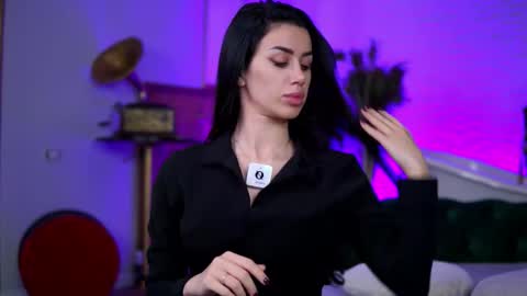 jenna_day online show from December 21, 8:32 am