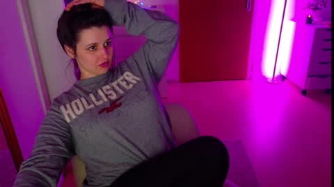 jennasxy19 online show from November 3, 5:25 pm