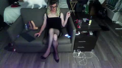 Jenna Cross online show from April 11, 2:49 am