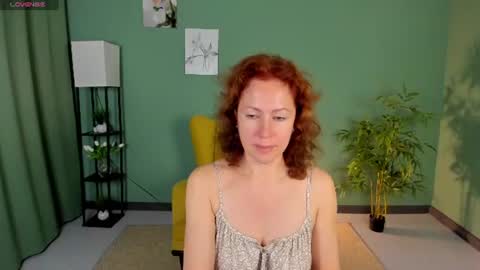 Snapshot of jennali1 chatting on June 19, 4:17 am Jenna online show from June 19, 4:17 am