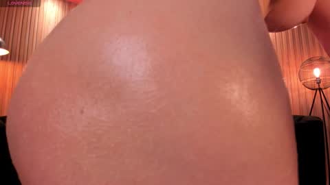 Snapshot of jennaolson chatting on March 12, 10:21 am Jenna Olson online show from March 12, 10:21 am