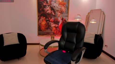 Snapshot of jennaolson chatting on April 5, 10:45 am Jenna Olson online show from April 5, 10:45 am