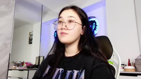 JENNA online show from December 2, 1:24 pm